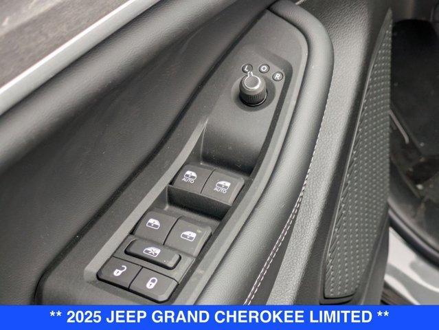 new 2025 Jeep Grand Cherokee car, priced at $52,635
