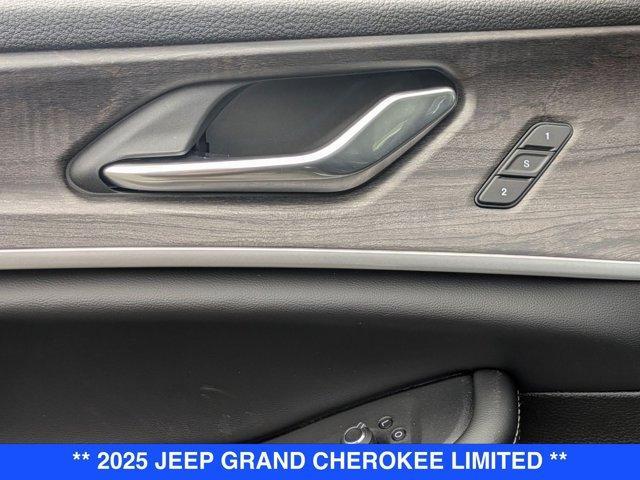 new 2025 Jeep Grand Cherokee car, priced at $52,635