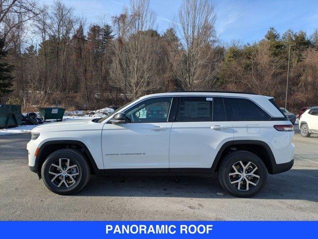 new 2025 Jeep Grand Cherokee car, priced at $45,557