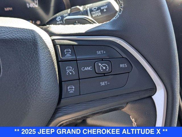 new 2025 Jeep Grand Cherokee car, priced at $48,375