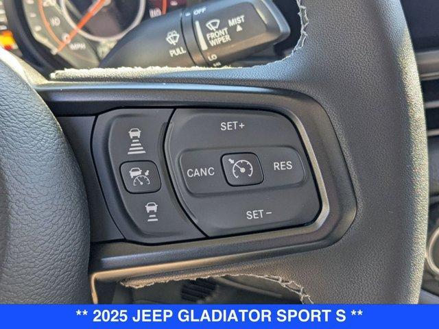 new 2025 Jeep Gladiator car, priced at $49,845