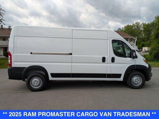 new 2025 Ram ProMaster 2500 car, priced at $55,330
