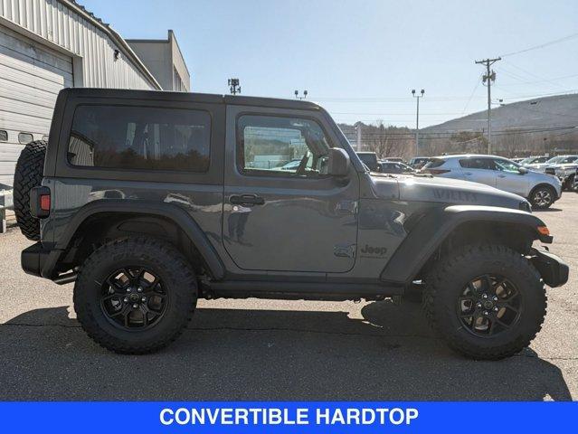 new 2025 Jeep Wrangler car, priced at $43,837