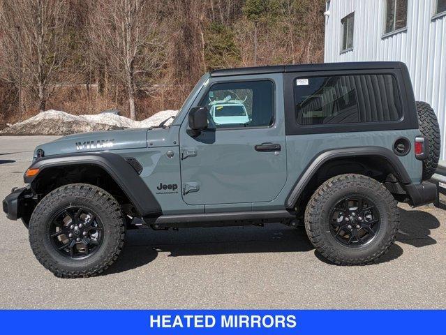 new 2025 Jeep Wrangler car, priced at $43,837