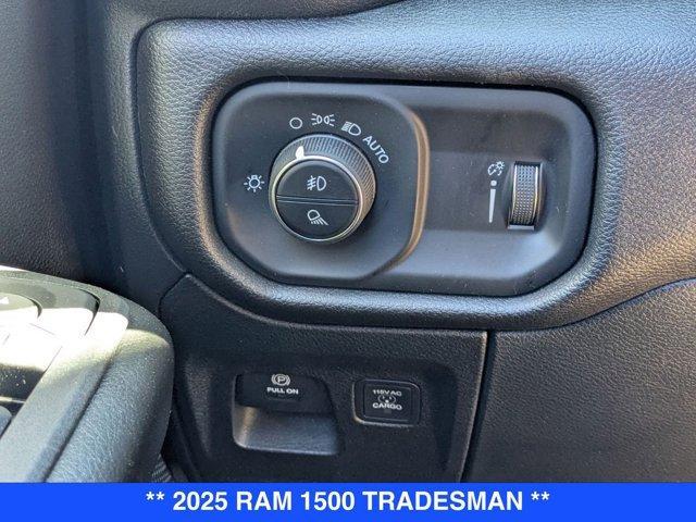 new 2025 Ram 1500 car, priced at $52,685