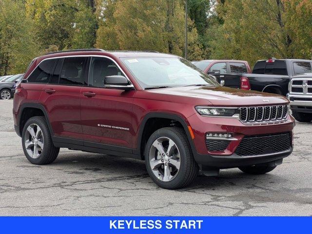 new 2025 Jeep Grand Cherokee car, priced at $52,635