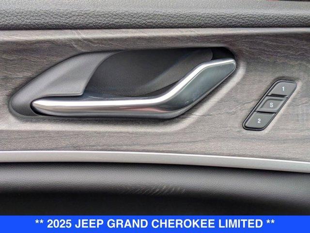 new 2025 Jeep Grand Cherokee car, priced at $52,635