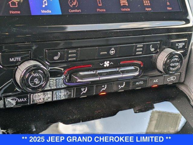 new 2025 Jeep Grand Cherokee car, priced at $52,735