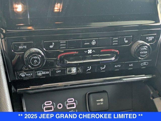 new 2025 Jeep Grand Cherokee car, priced at $45,586