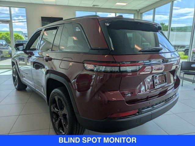 new 2025 Jeep Grand Cherokee car, priced at $45,586