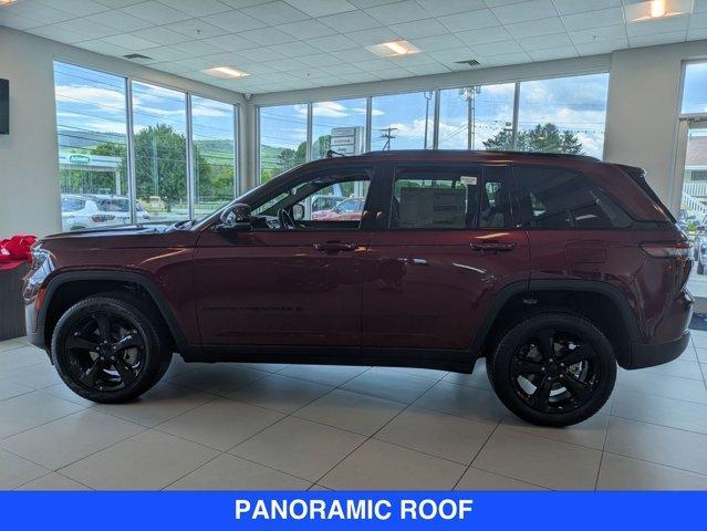 new 2025 Jeep Grand Cherokee car, priced at $45,586