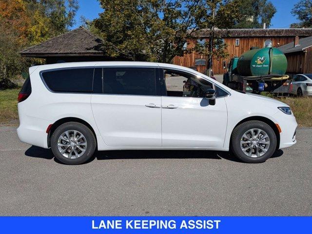 new 2026 Chrysler Pacifica car, priced at $48,135