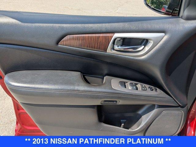 used 2013 Nissan Pathfinder car