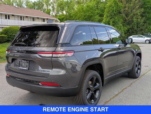new 2025 Jeep Grand Cherokee car, priced at $52,735