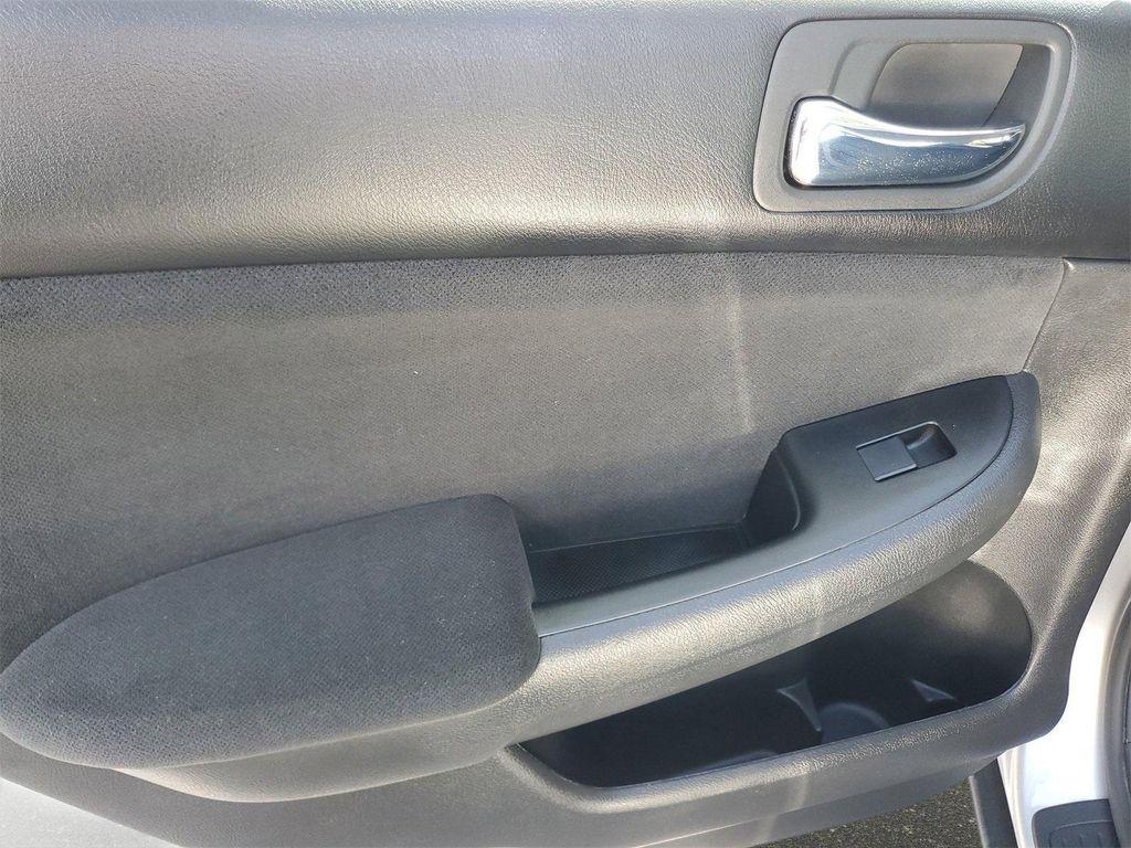 used 2006 Honda Accord car, priced at $9,988