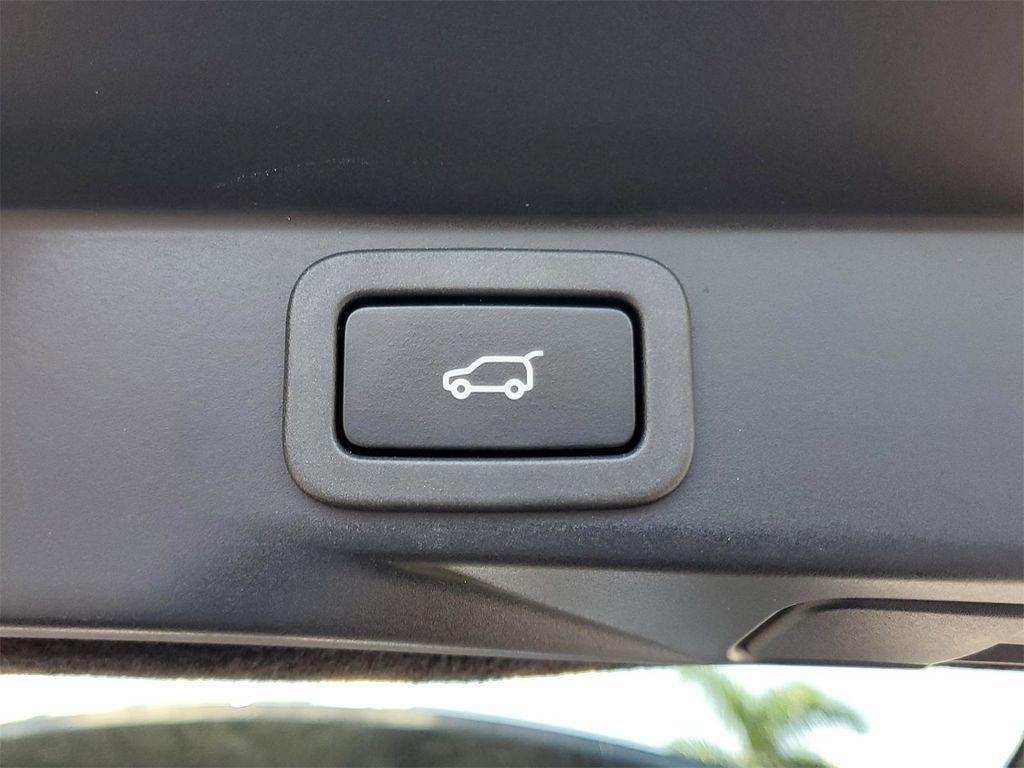 used 2021 Land Rover Range Rover Sport car, priced at $56,800