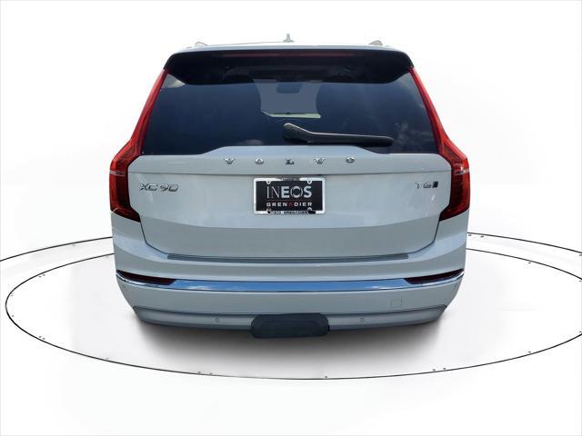 used 2022 Volvo XC90 car, priced at $31,900