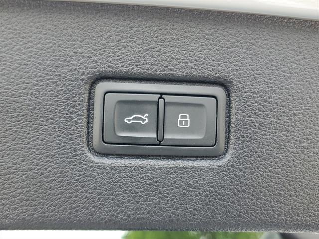 used 2021 Audi Q7 car, priced at $29,988