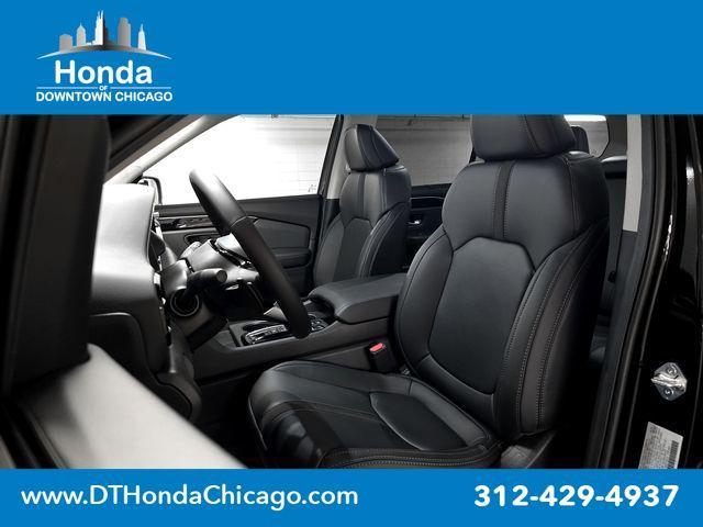 new 2025 Honda Pilot car, priced at $43,825