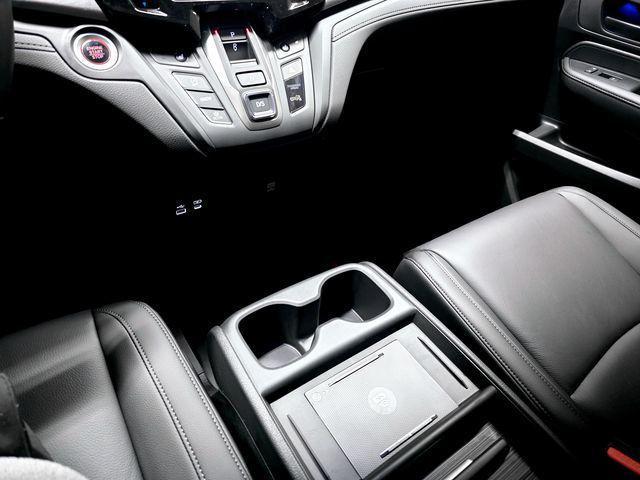 new 2026 Honda Odyssey car, priced at $41,637