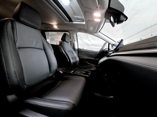 new 2026 Honda Odyssey car, priced at $41,637