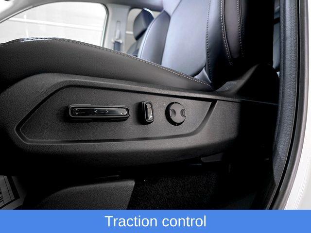 new 2025 Honda Pilot car, priced at $47,205