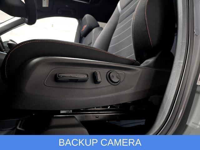 new 2026 Honda CR-V Hybrid car, priced at $39,095