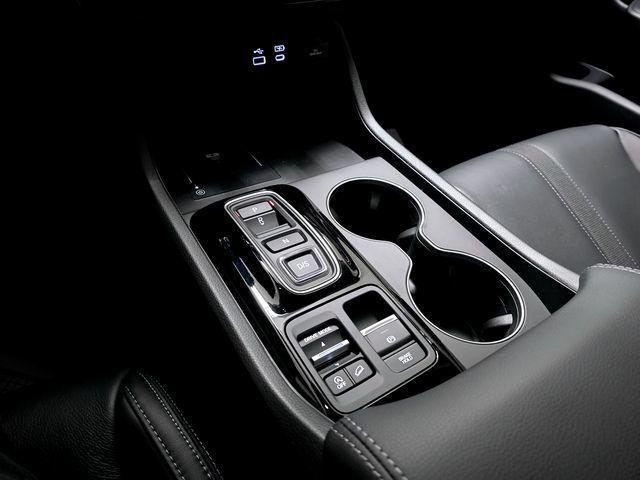 new 2025 Honda Pilot car, priced at $43,304