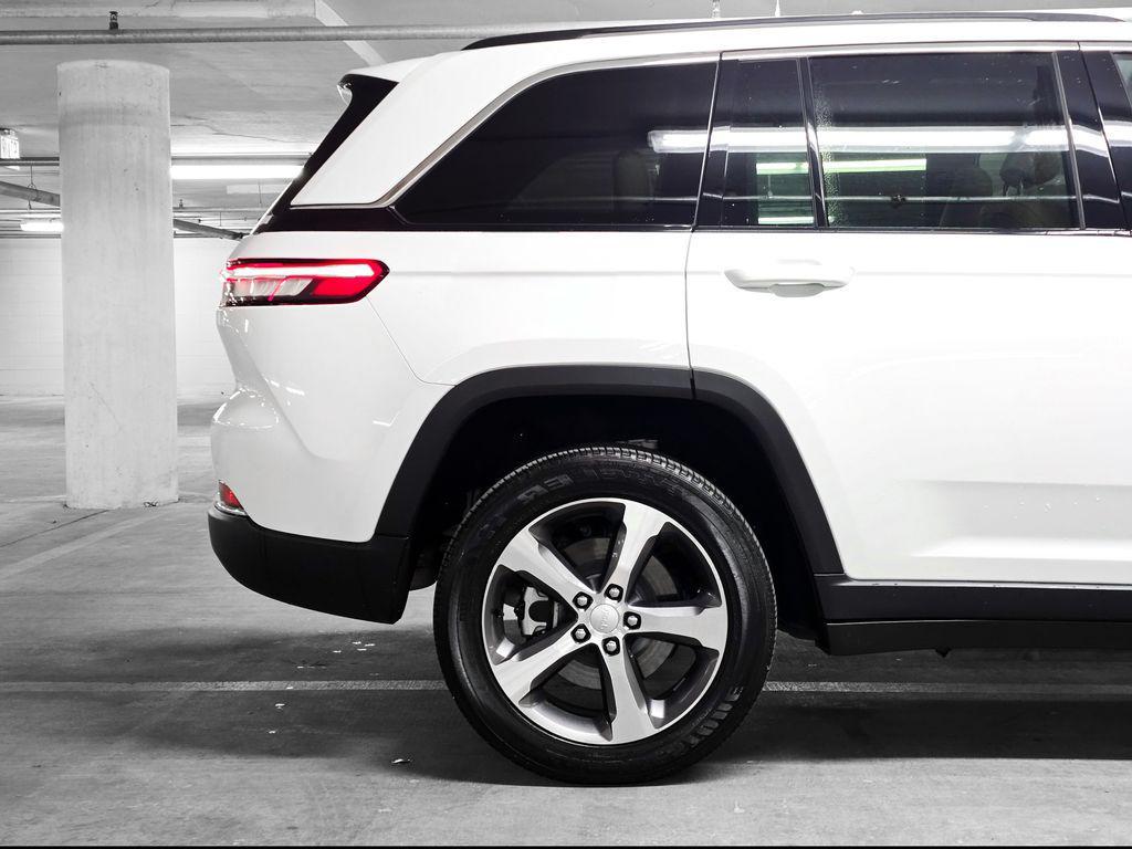 used 2023 Jeep Grand Cherokee 4xe car, priced at $28,500