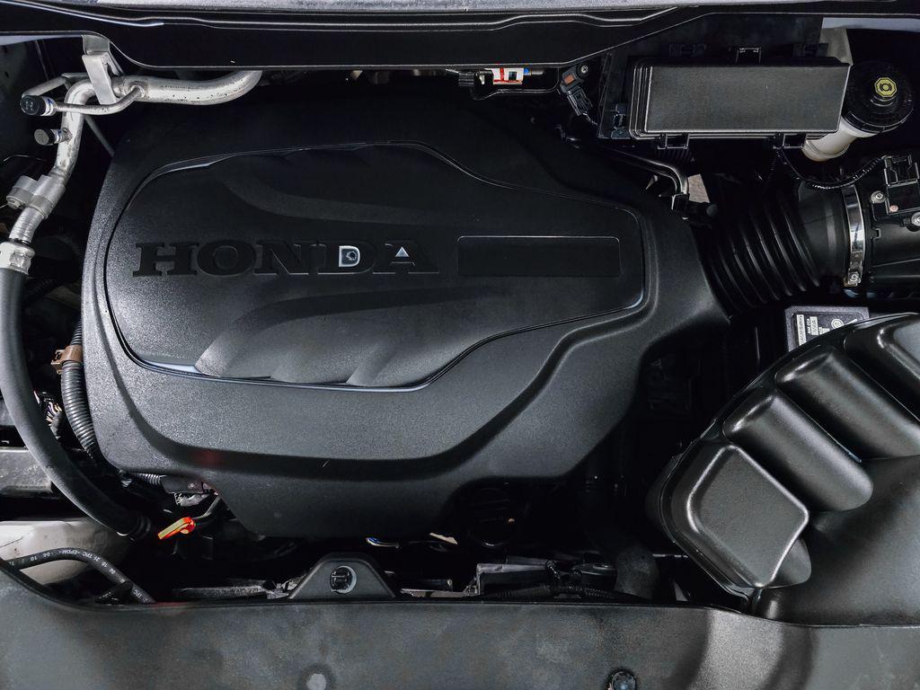 used 2022 Honda Pilot car, priced at $30,500