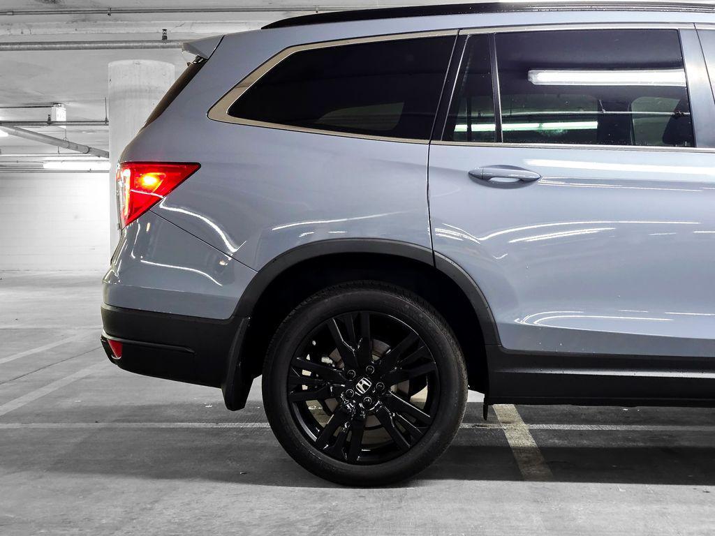 used 2022 Honda Pilot car, priced at $30,500