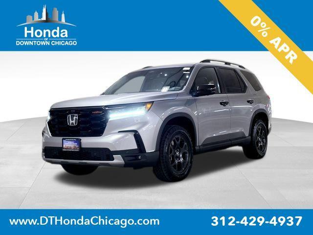 new 2025 Honda Pilot car, priced at $47,295