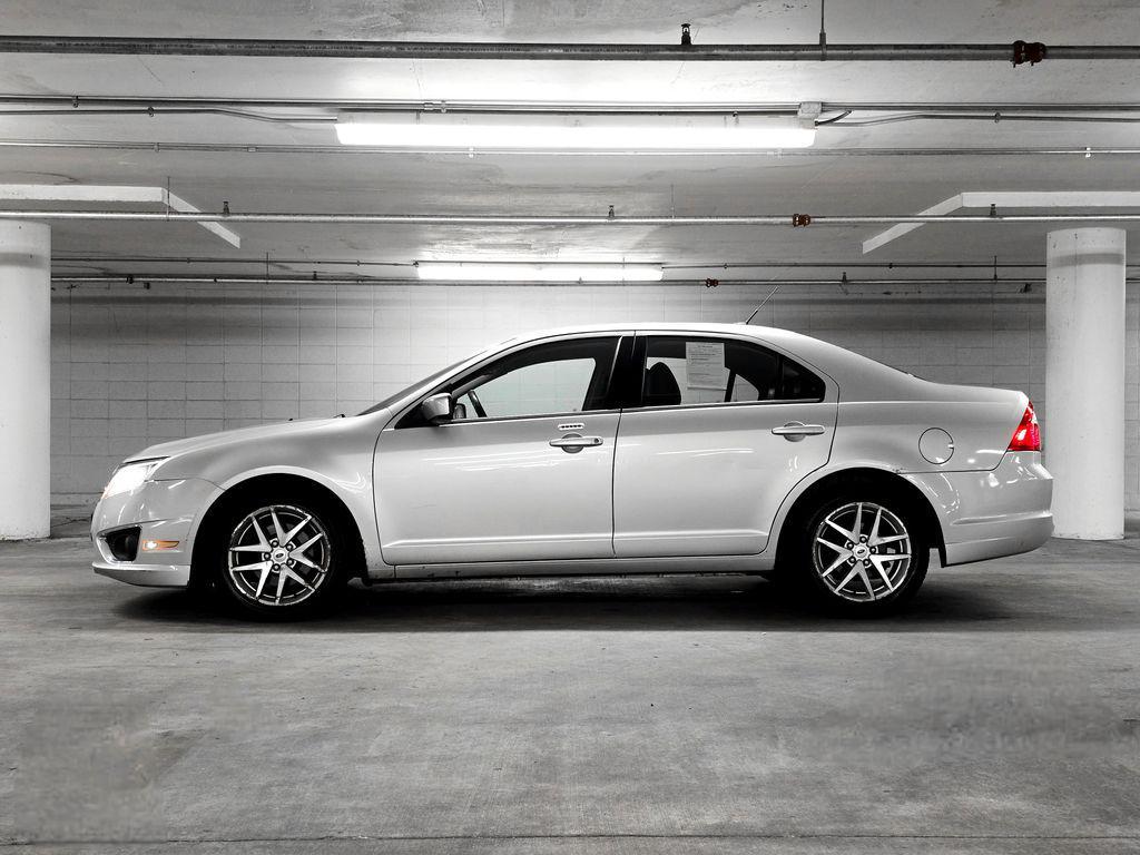used 2010 Ford Fusion car, priced at $5,250