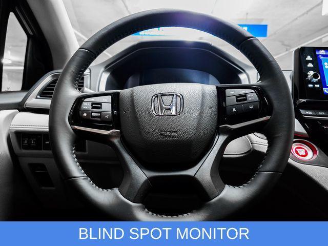 new 2026 Honda Odyssey car, priced at $44,320