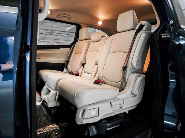 new 2026 Honda Odyssey car, priced at $44,320