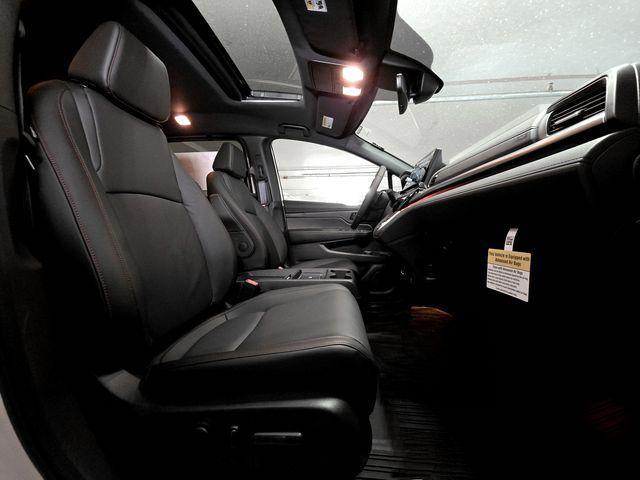 new 2025 Honda Odyssey car, priced at $43,075