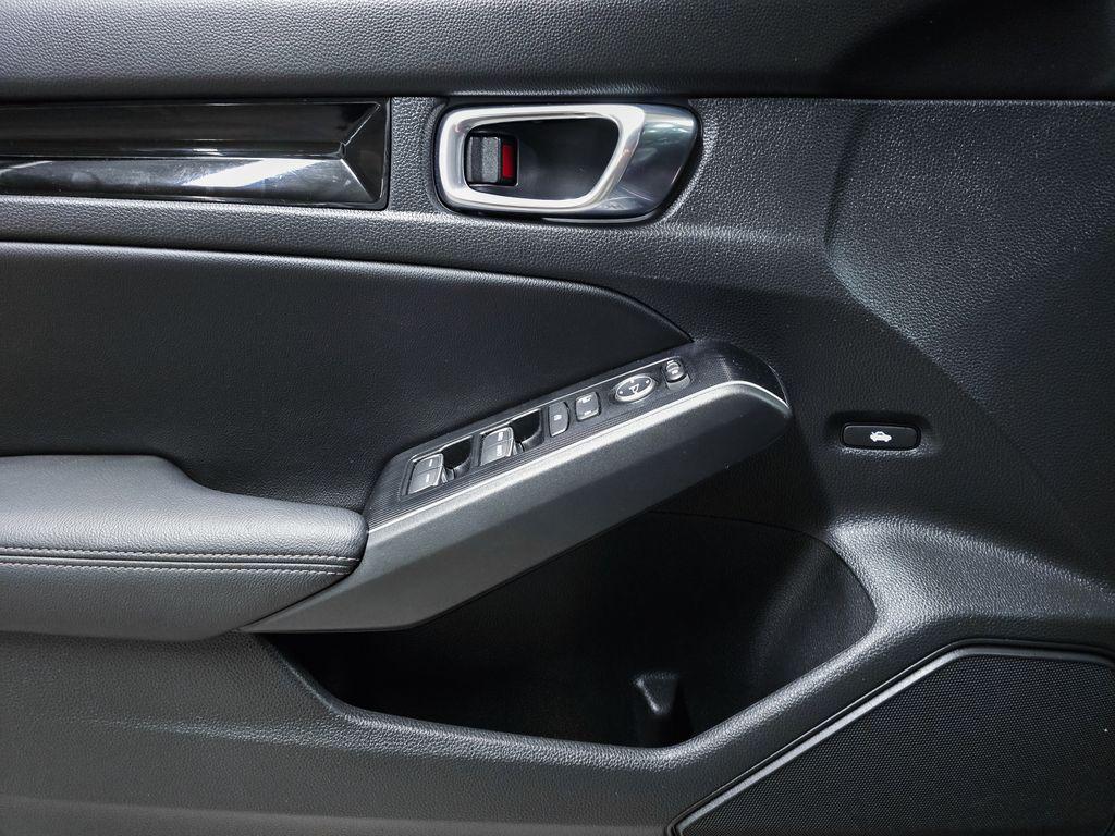 used 2025 Honda Civic Hybrid car, priced at $25,000