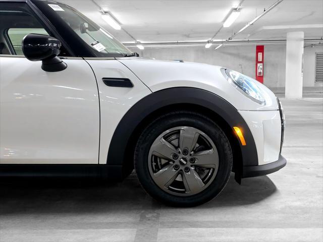 used 2022 MINI Hardtop car, priced at $19,500