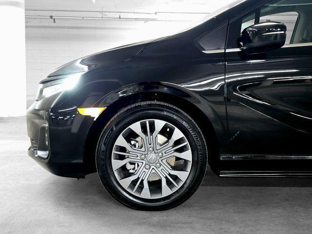 new 2025 Honda Odyssey car, priced at $46,160