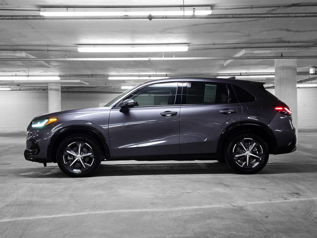 used 2025 Honda HR-V car, priced at $29,000