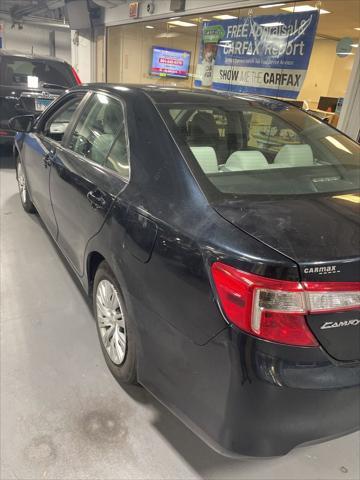 used 2014 Toyota Camry Hybrid car, priced at $13,000