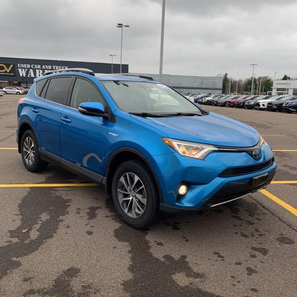 used 2018 Toyota RAV4 Hybrid car, priced at $23,148