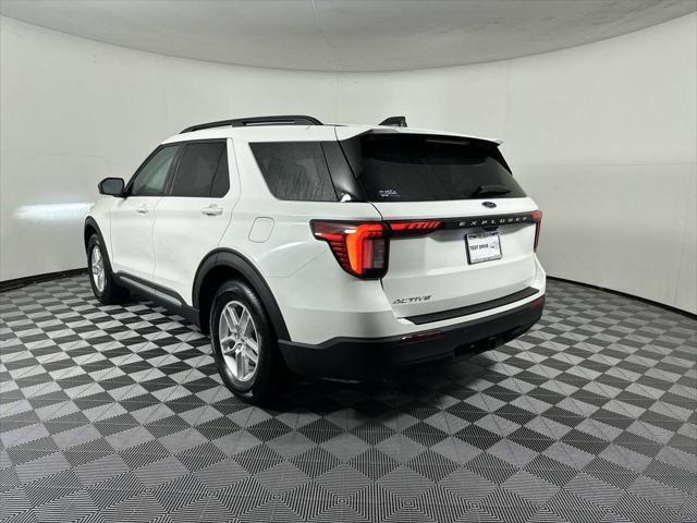 new 2025 Ford Explorer car, priced at $40,745