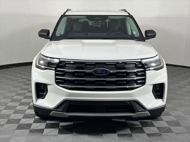 new 2025 Ford Explorer car, priced at $43,725