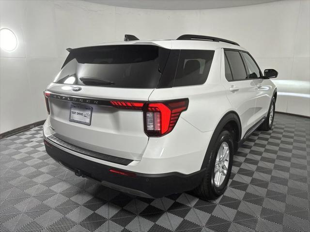 new 2025 Ford Explorer car, priced at $43,725