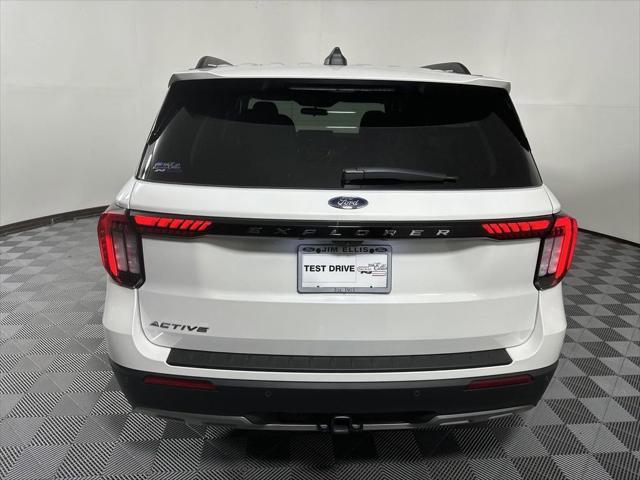 new 2025 Ford Explorer car, priced at $43,725