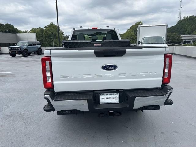 new 2024 Ford F-250 car, priced at $51,975