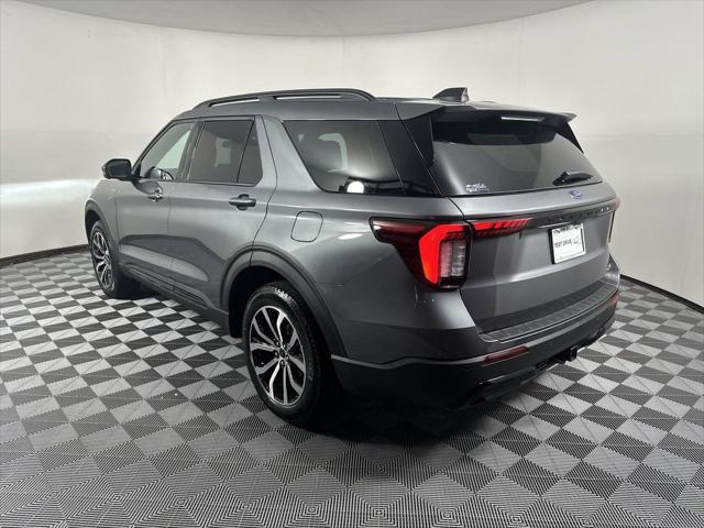 new 2025 Ford Explorer car, priced at $47,305