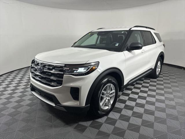 new 2025 Ford Explorer car, priced at $40,745