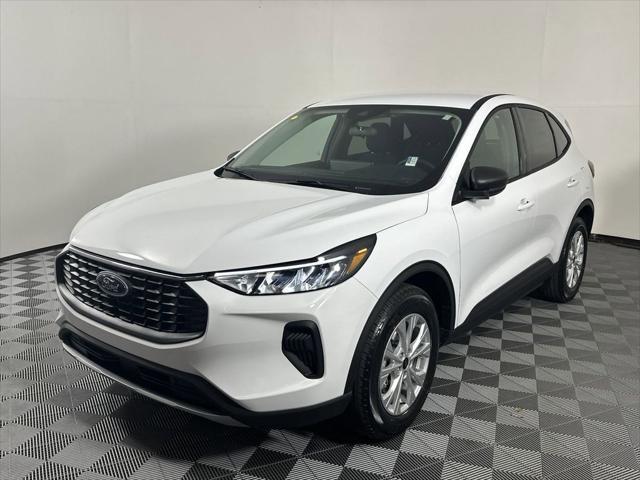 new 2025 Ford Escape car, priced at $30,635